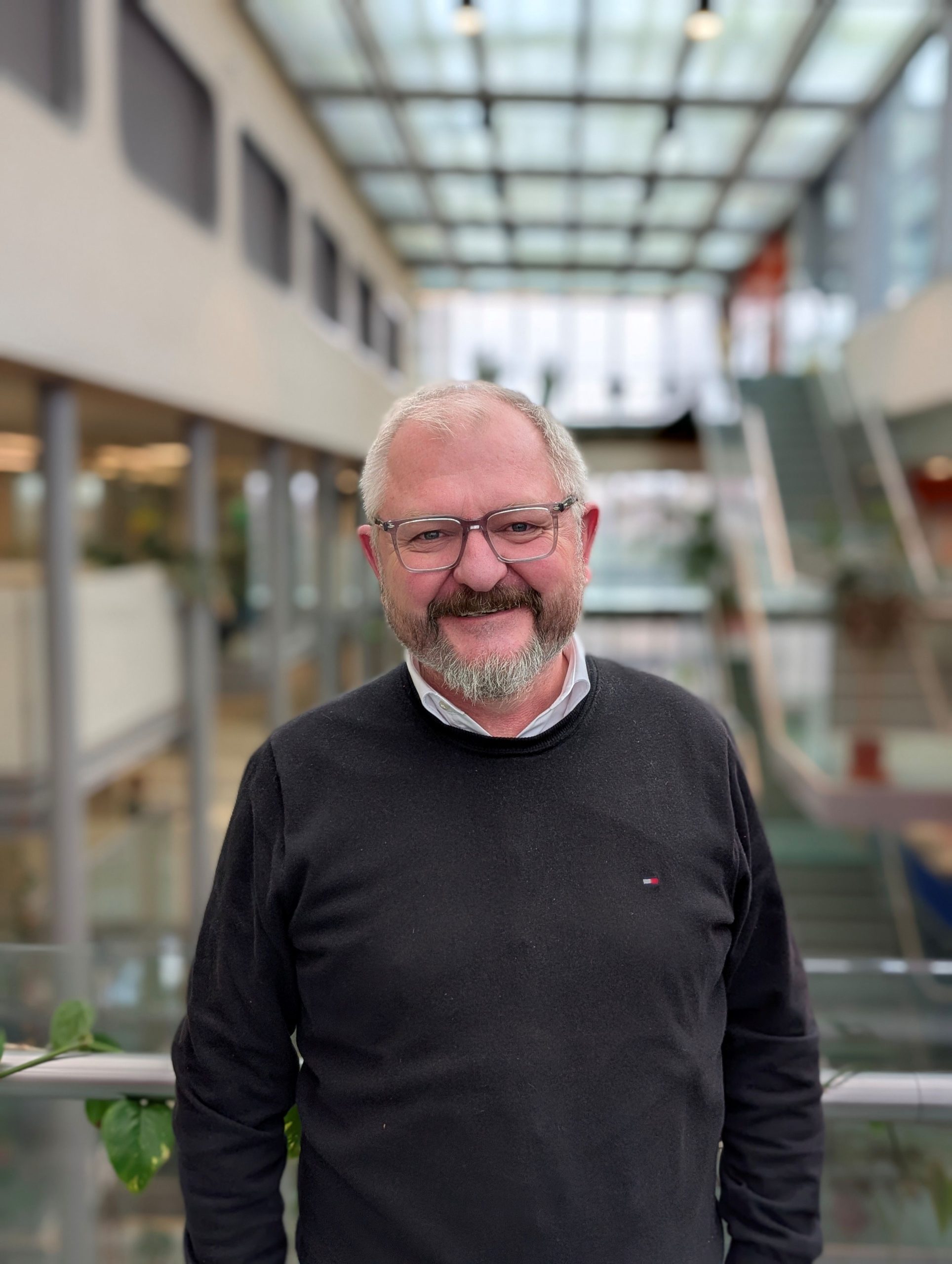 Prof. Marc Holderied